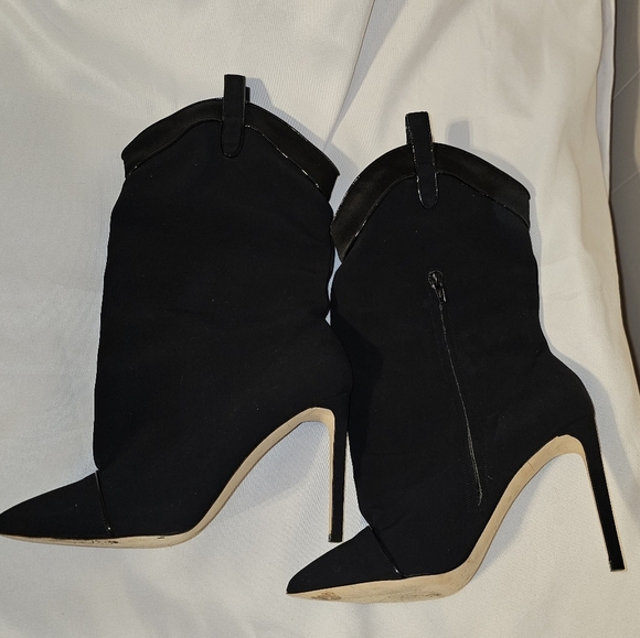 Chiara Boni Shoes - La Petite Robe Di Chiara Boni